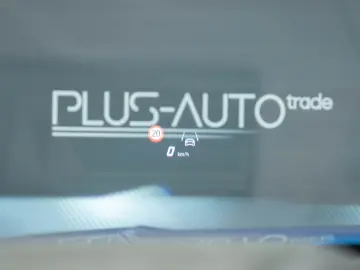 Lamborghini Urus SE 770 km Predare Leasing