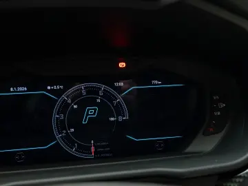 Lamborghini Urus SE 770 km Predare Leasing