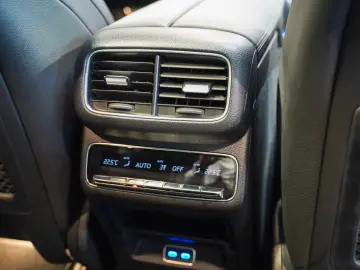 MERCEDES-BENZ GLE 350 de 4M AMG Line AIRMATIC Head-u&hellip;