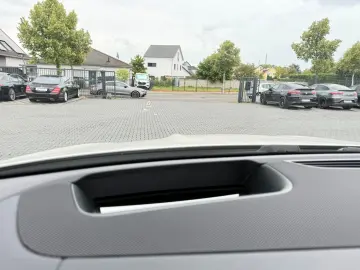 MERCEDES-BENZ GLE 400d 4M AMG-PAKET 360 HUD ACC LED AHK DAB