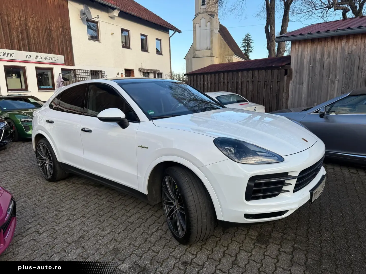 PORSCHE CAYENNE COUPE-HYBRID APPROVED 22 ZOLL MWST !