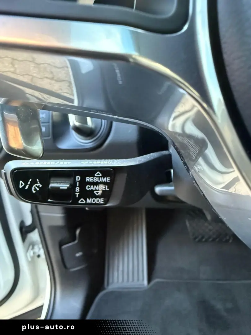 PORSCHE CAYENNE COUPE-HYBRID APPROVED 22 ZOLL MWST !