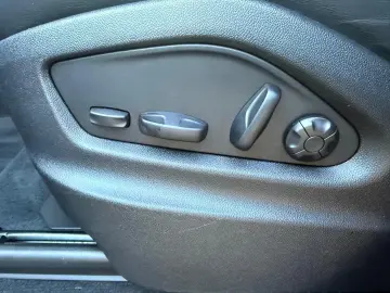 PORSCHE CAYENNE COUPE-HYBRID APPROVED 22 ZOLL MWST !