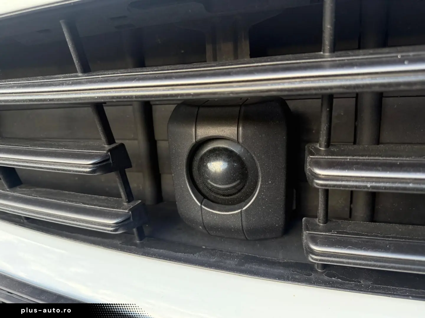 PORSCHE CAYENNE COUPE-HYBRID APPROVED 22 ZOLL MWST !