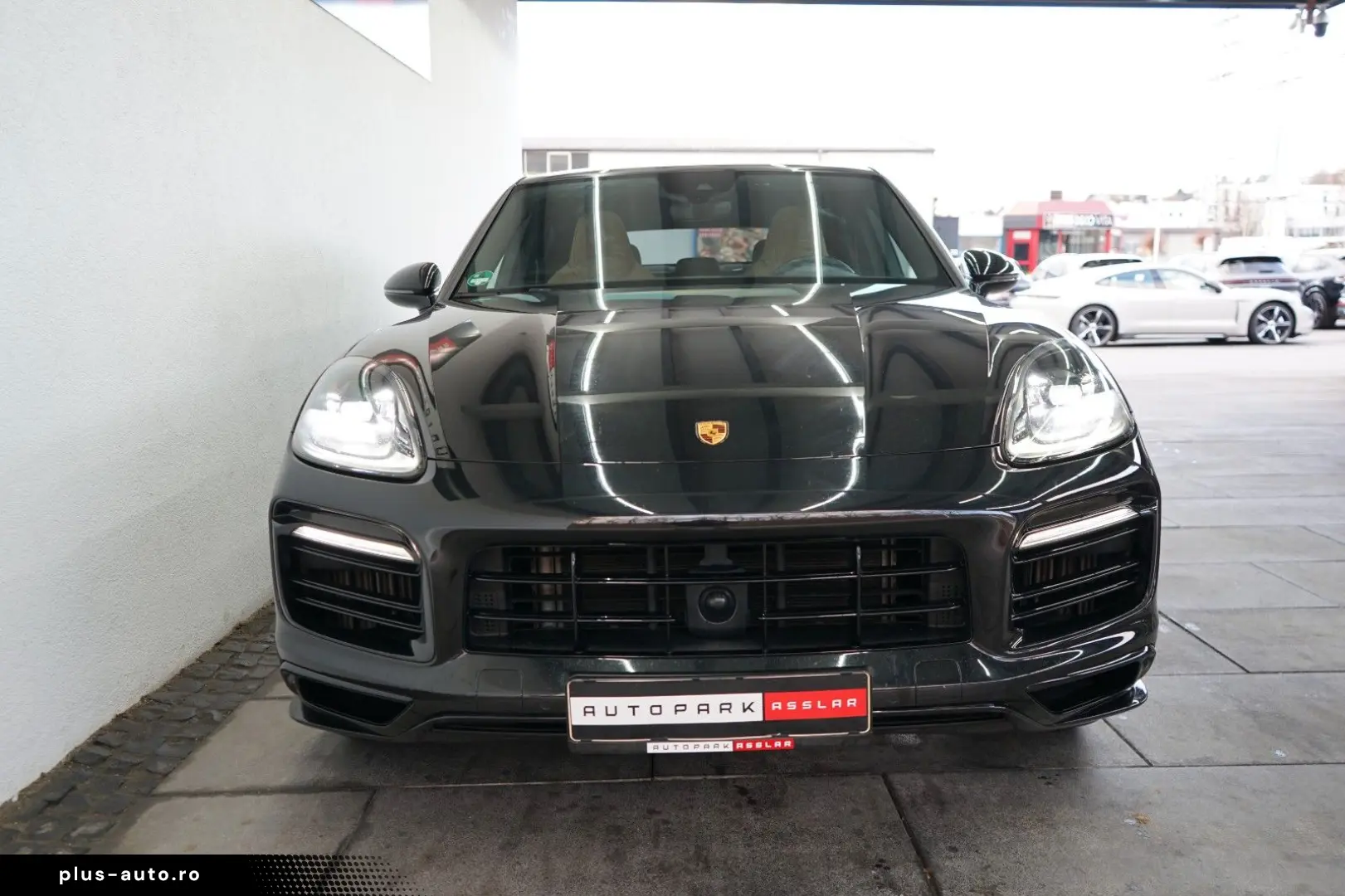 PORSCHE Cayenne Coupe Platinum SportDesign SpAbgas 18W
