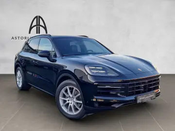 PORSCHE Cayenne SoftClose Bose Pano ACC HD-Matrix 360