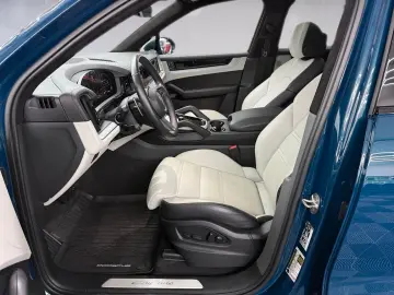 PORSCHE Cayenne  BOSE PANO ACC MEMORY