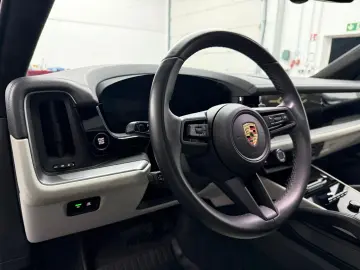 PORSCHE Cayenne  BOSE PANO ACC MEMORY