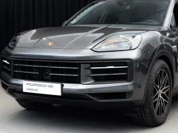 PORSCHE Cayenne E-Hybrid