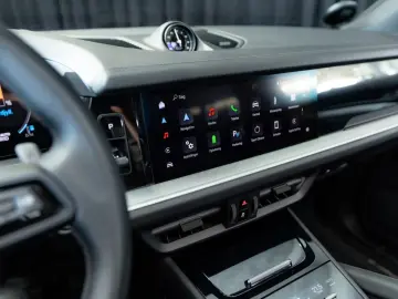 PORSCHE Cayenne E-Hybrid