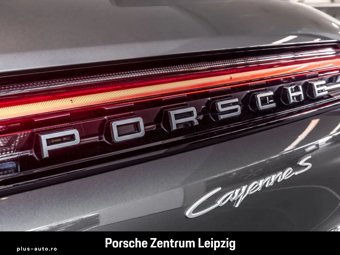 PORSCHE Cayenne S PDCC Luft 360Grad Matrix Luft Offroad