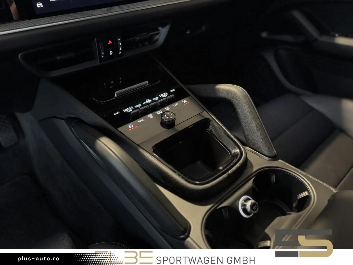 PORSCHE Cayenne E-Hybrid PANO INNO LUFT360  SWA 14W 1.Hd