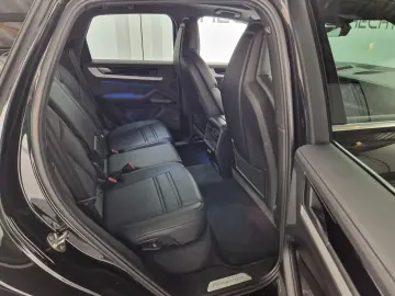 PORSCHE Cayenne ACC  BOSE  360  Kamera  AHK  Panorama