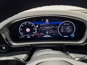 PORSCHE Cayenne ACC  BOSE  360  Kamera  AHK  Panorama