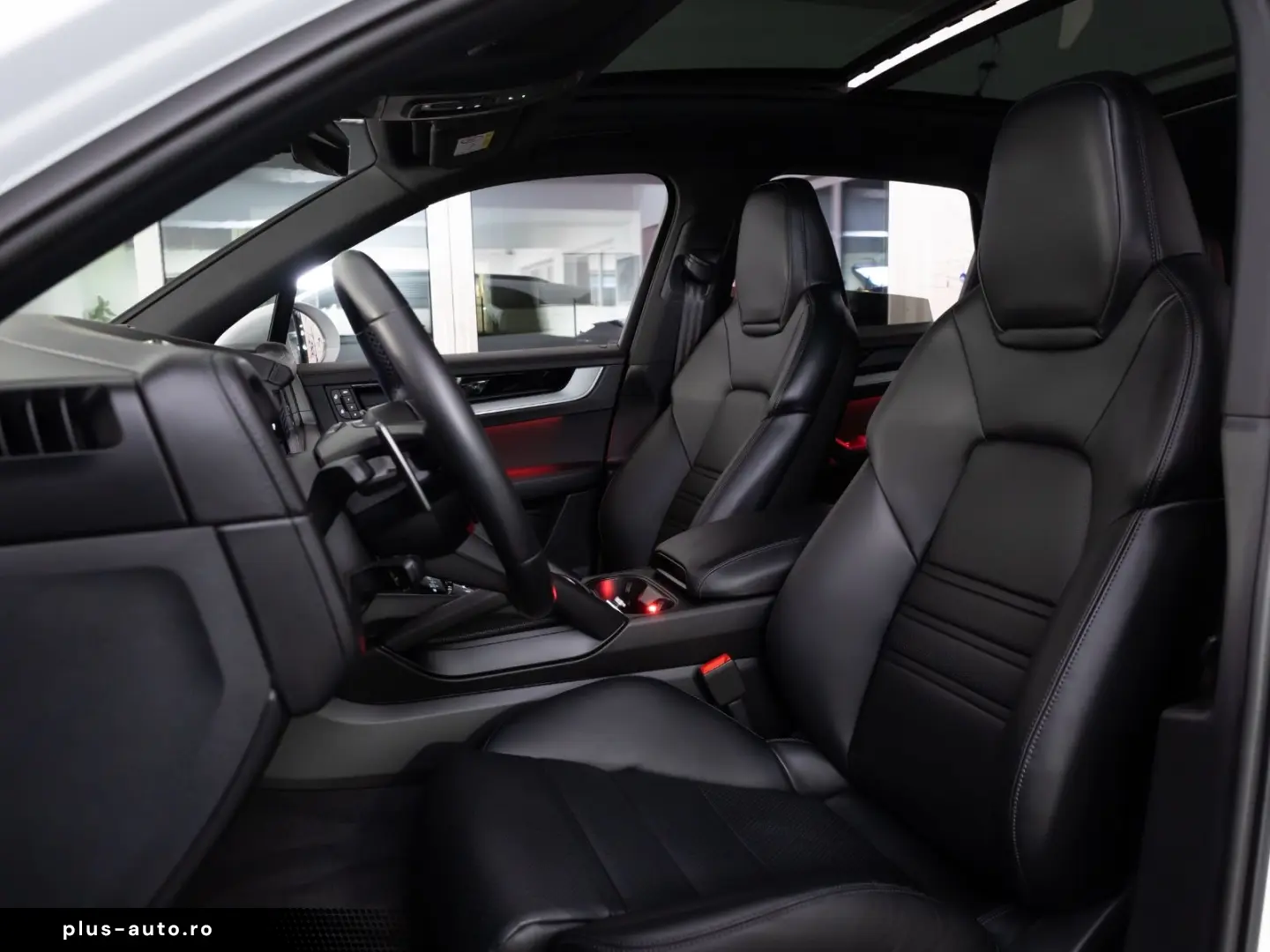 PORSCHE Cayenne S E-Hybrid Pano AHK Nacht HD-Matrix Inno