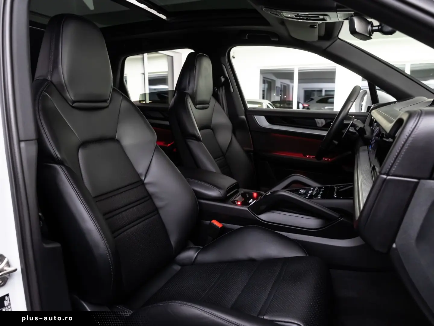 PORSCHE Cayenne S E-Hybrid Pano AHK Nacht HD-Matrix Inno