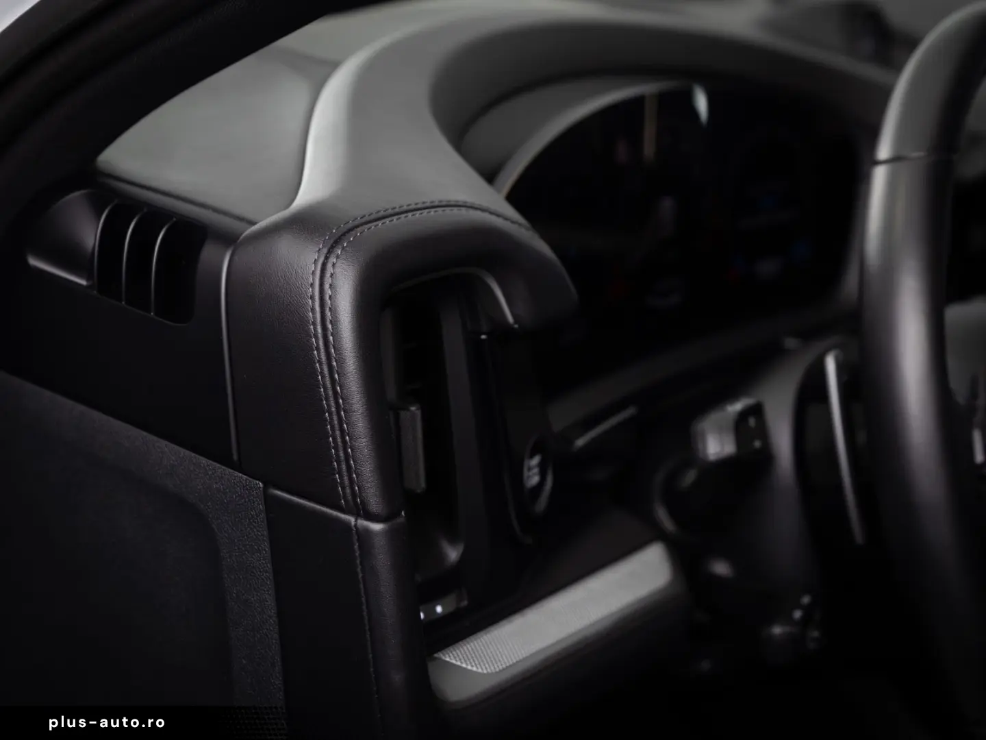 PORSCHE Cayenne S E-Hybrid Pano AHK Nacht HD-Matrix Inno