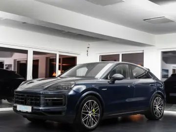 PORSCHE Cayenne E-Hybrid Coupe Beifahrerdispl Nachtsicht