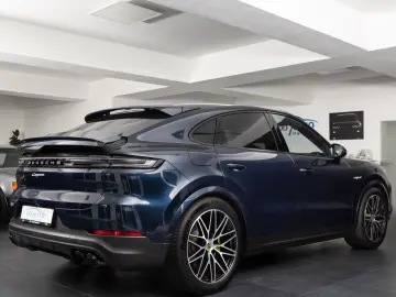 PORSCHE Cayenne E-Hybrid Coupe Beifahrerdispl Nachtsicht