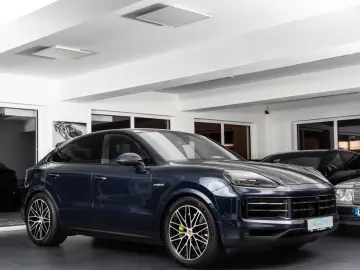 PORSCHE Cayenne E-Hybrid Coupe Beifahrerdispl Nachtsicht