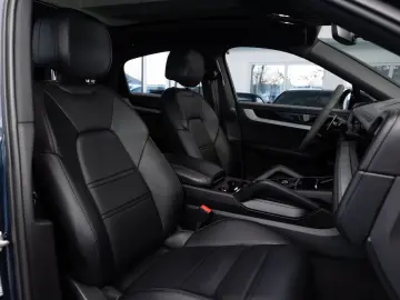 PORSCHE Cayenne E-Hybrid Coupe Beifahrerdispl Nachtsicht