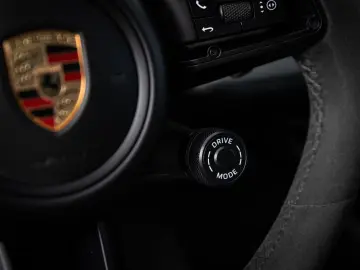 PORSCHE Cayenne E-Hybrid Coupe Beifahrerdispl Nachtsicht