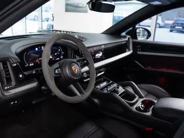 PORSCHE Cayenne E-Hybrid Coupe Beifahrerdispl Nachtsicht