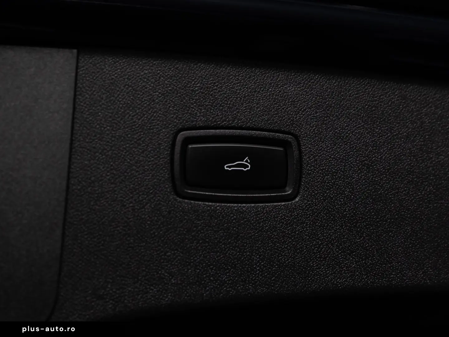 PORSCHE Cayenne E-Hybrid Coupe Beifahrerdispl Nachtsicht