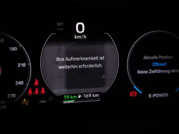 PORSCHE Cayenne E-Hybrid Coupe Beifahrerdispl Nachtsicht