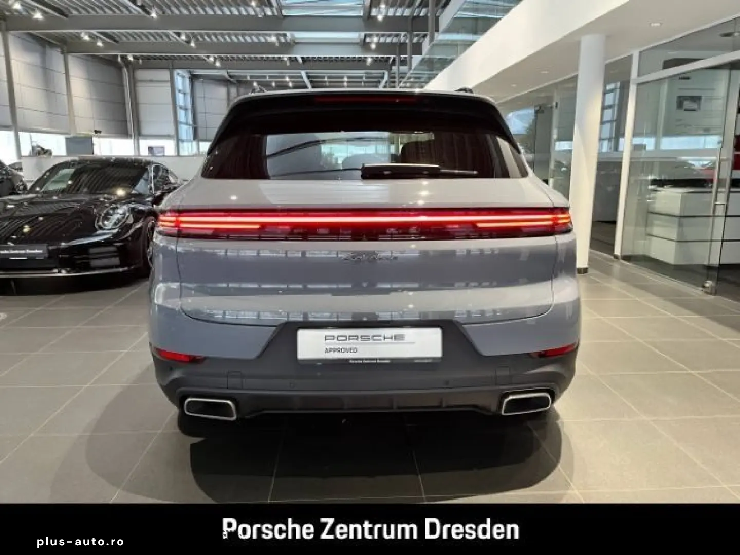 PORSCHE Cayenne E-Hybrid Pano Luft Inno 21  Memory Bose