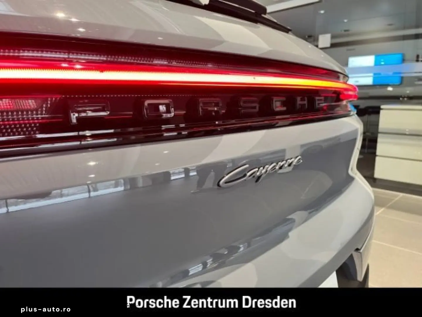 PORSCHE Cayenne E-Hybrid Pano Luft Inno 21  Memory Bose