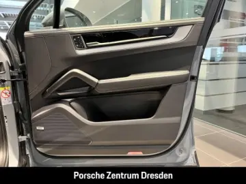 PORSCHE Cayenne E-Hybrid Pano Luft Inno 21  Memory Bose