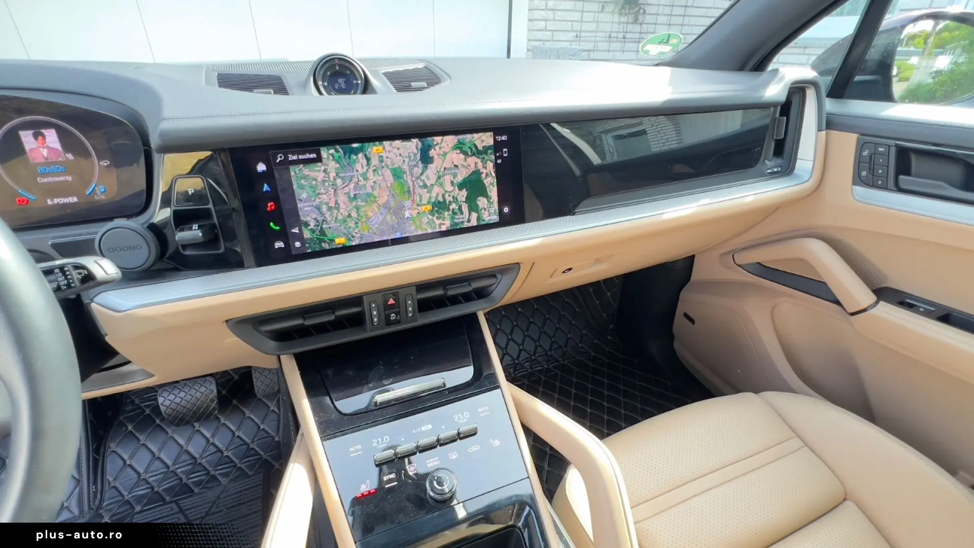 PORSCHE CayenneE-Hybrid  Allrad  Hinterachslenkung 470PS