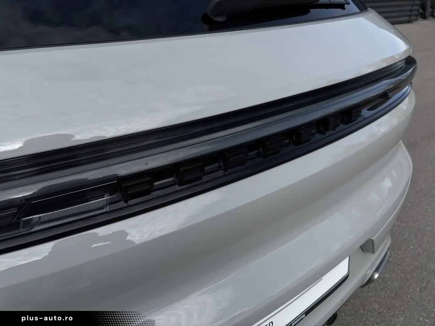 PORSCHE Cayenne E-Hybrid   SportDesign Paket   22-Zoll