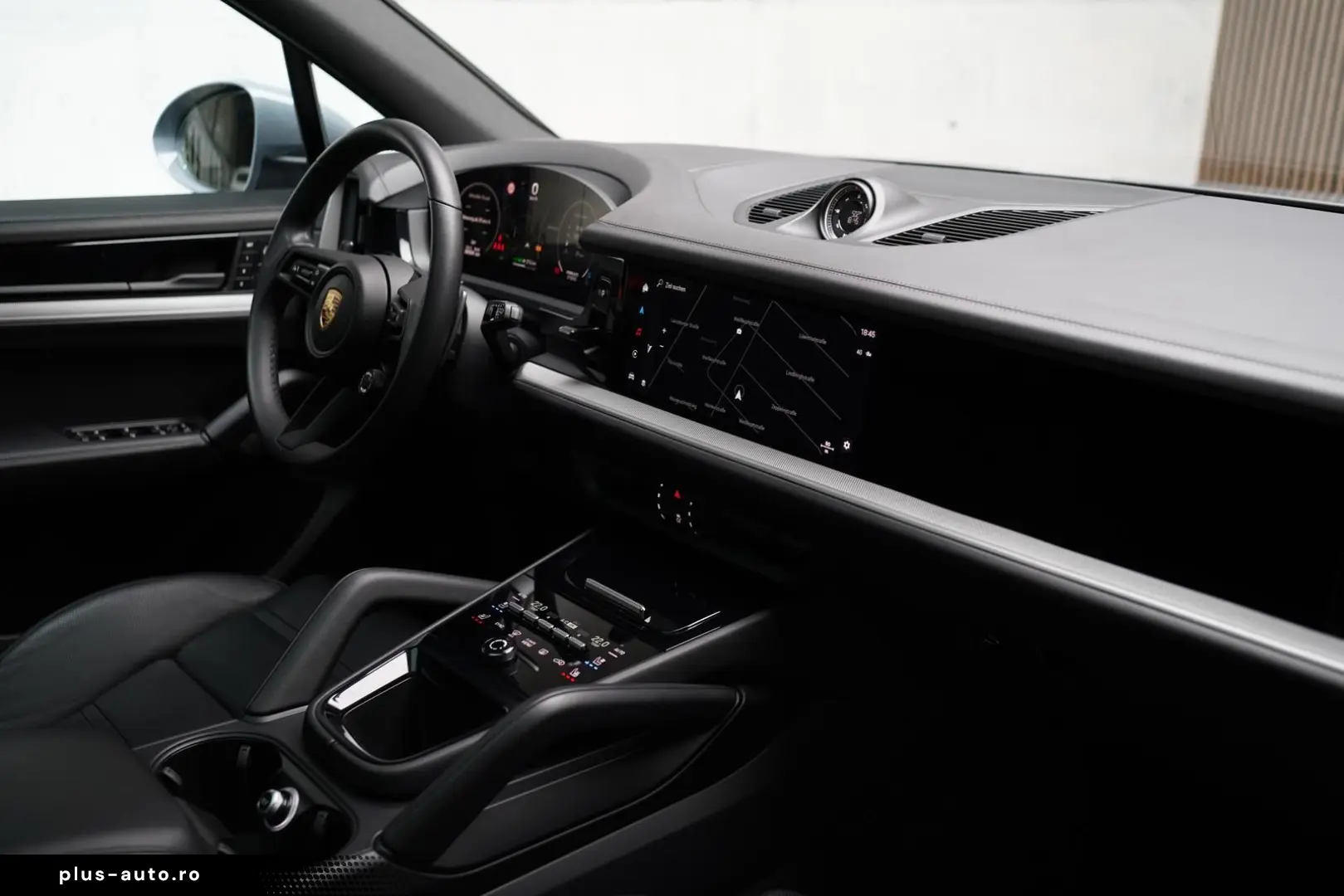 PORSCHE Cayenne E-Hybrid PANO   LUFT   AHK   INNO   Matr