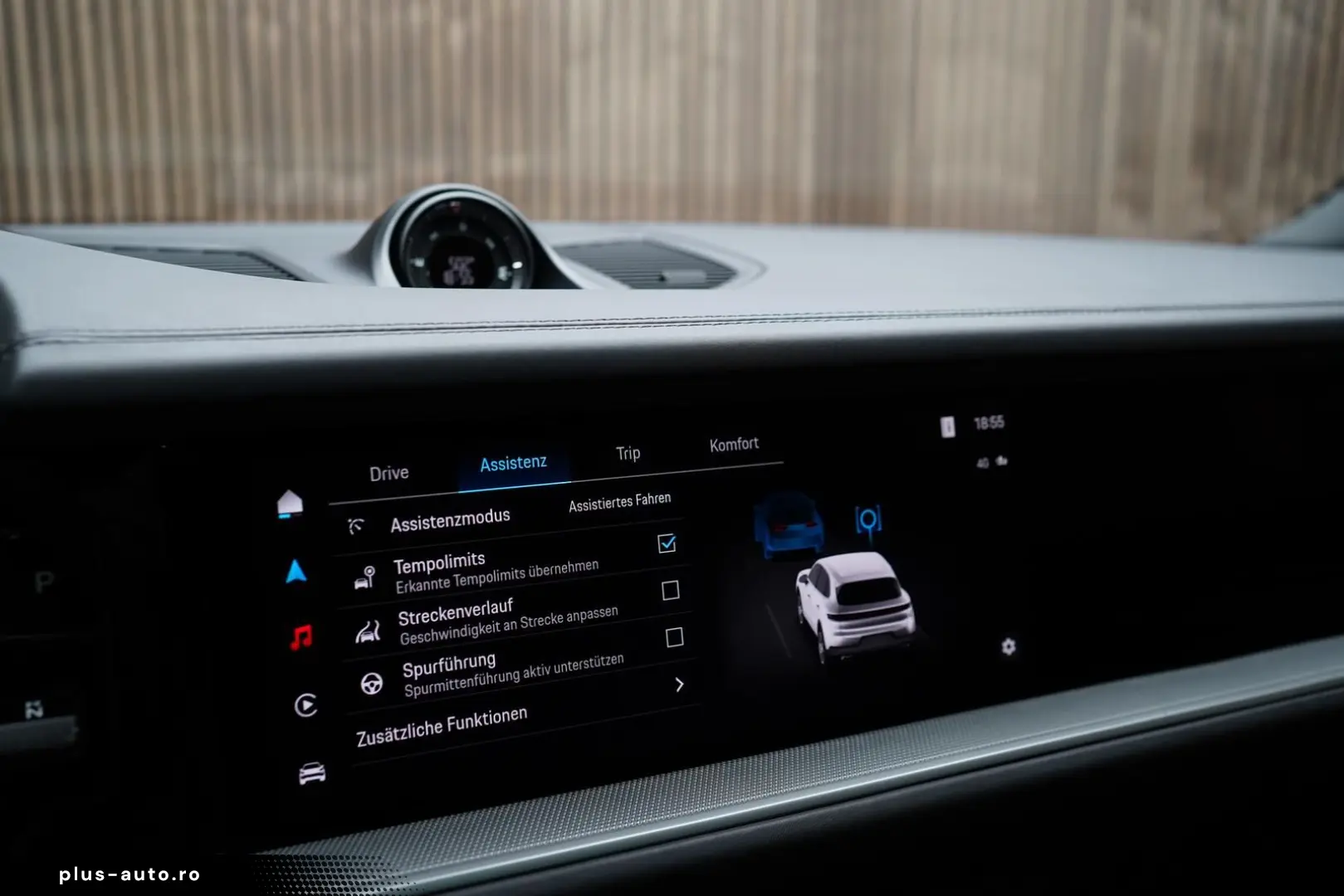 PORSCHE Cayenne E-Hybrid PANO   LUFT   AHK   INNO   Matr