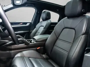 PORSCHE Cayenne Coupé Hybrid Facelift HD-Matrix HuD 14w