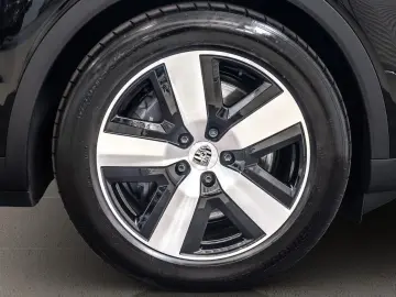 PORSCHE Cayenne Coupé Hybrid Facelift HD-Matrix HuD 14w