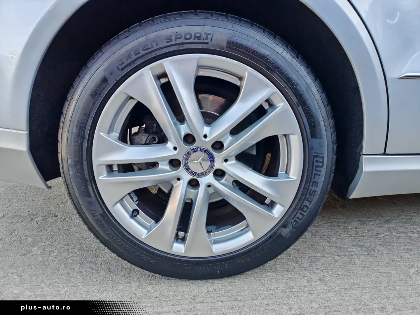 Mercedes-Benz E 220 CDI BlueEfficiency Aut.