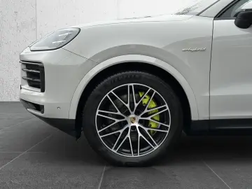 PORSCHE Cayenne E-Hybrid Coupé Soft-Close 360  BOSE
