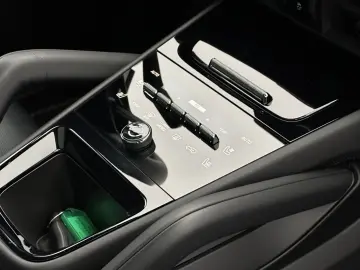 PORSCHE Cayenne E-Hybrid Coupé Soft-Close 360  BOSE