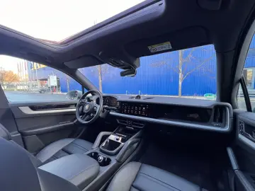 PORSCHE Cayenne E-Hyb Kreide · Inno · AHK · 14Wege  Bose