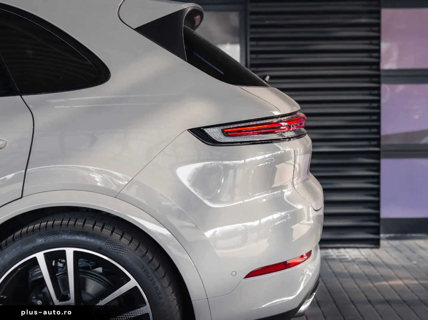 PORSCHE Cayenne Basis