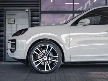 PORSCHE Cayenne Basis