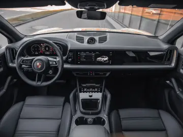 PORSCHE Cayenne Basis