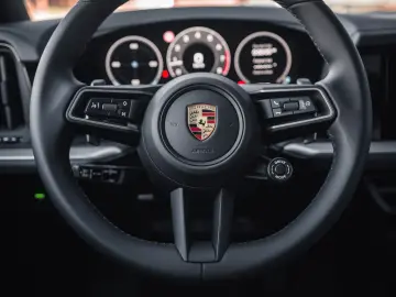 PORSCHE Cayenne Basis