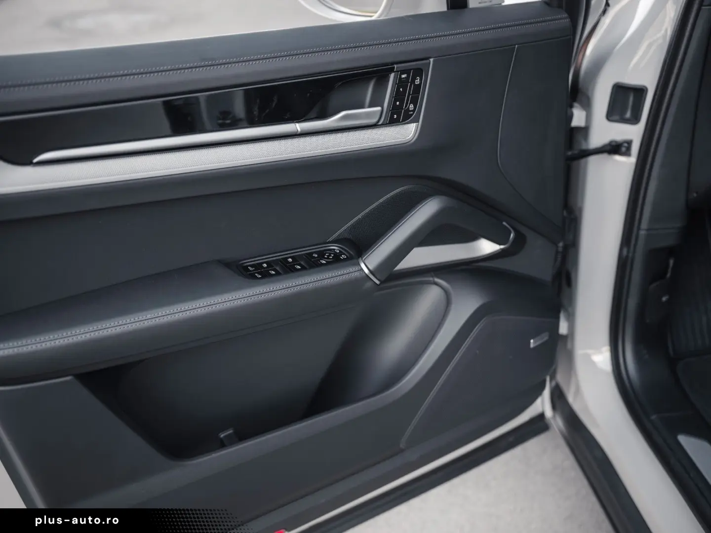 PORSCHE Cayenne Basis