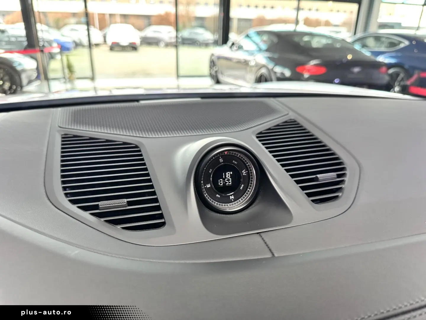 PORSCHE CAYENNE E-HYBRID PANO ACC H-UP BOSE MASSAGE 21