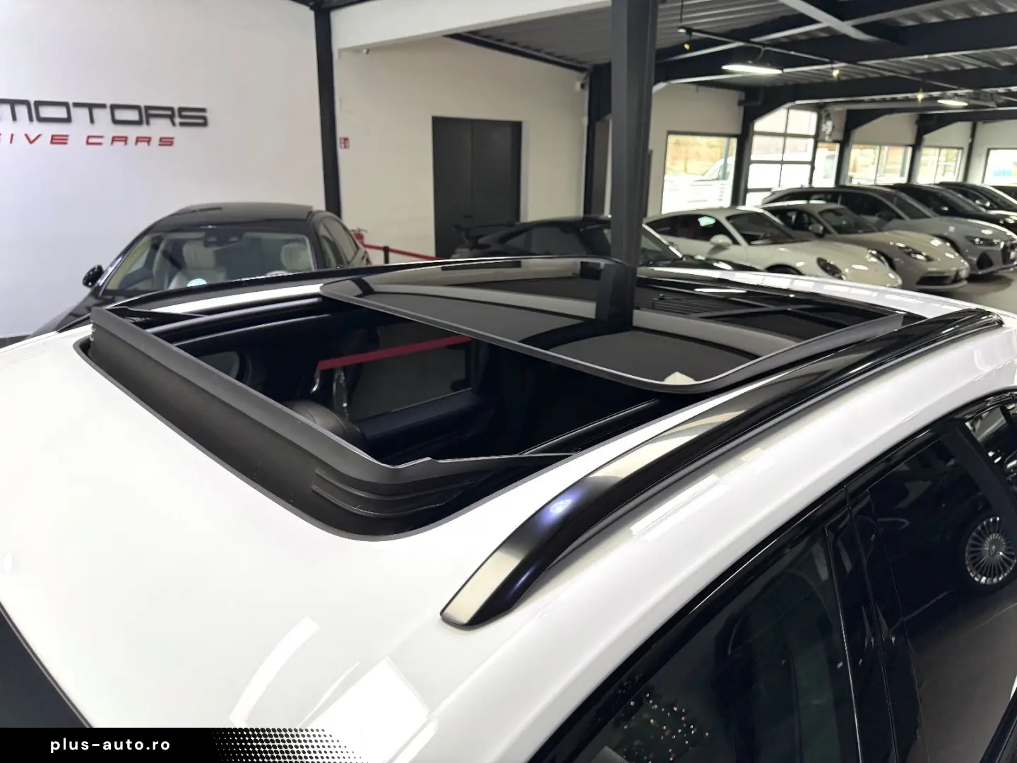 PORSCHE CAYENNE E-HYBRID PANO ACC H-UP BOSE MASSAGE 21