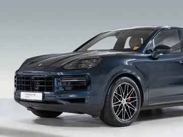 PORSCHE Cayenne InnoDrive Standheizung PASM AHK Panorama